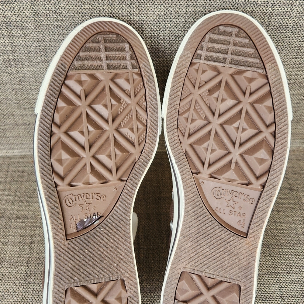 New Converse Pink and Brown low - Picture 5 of 5